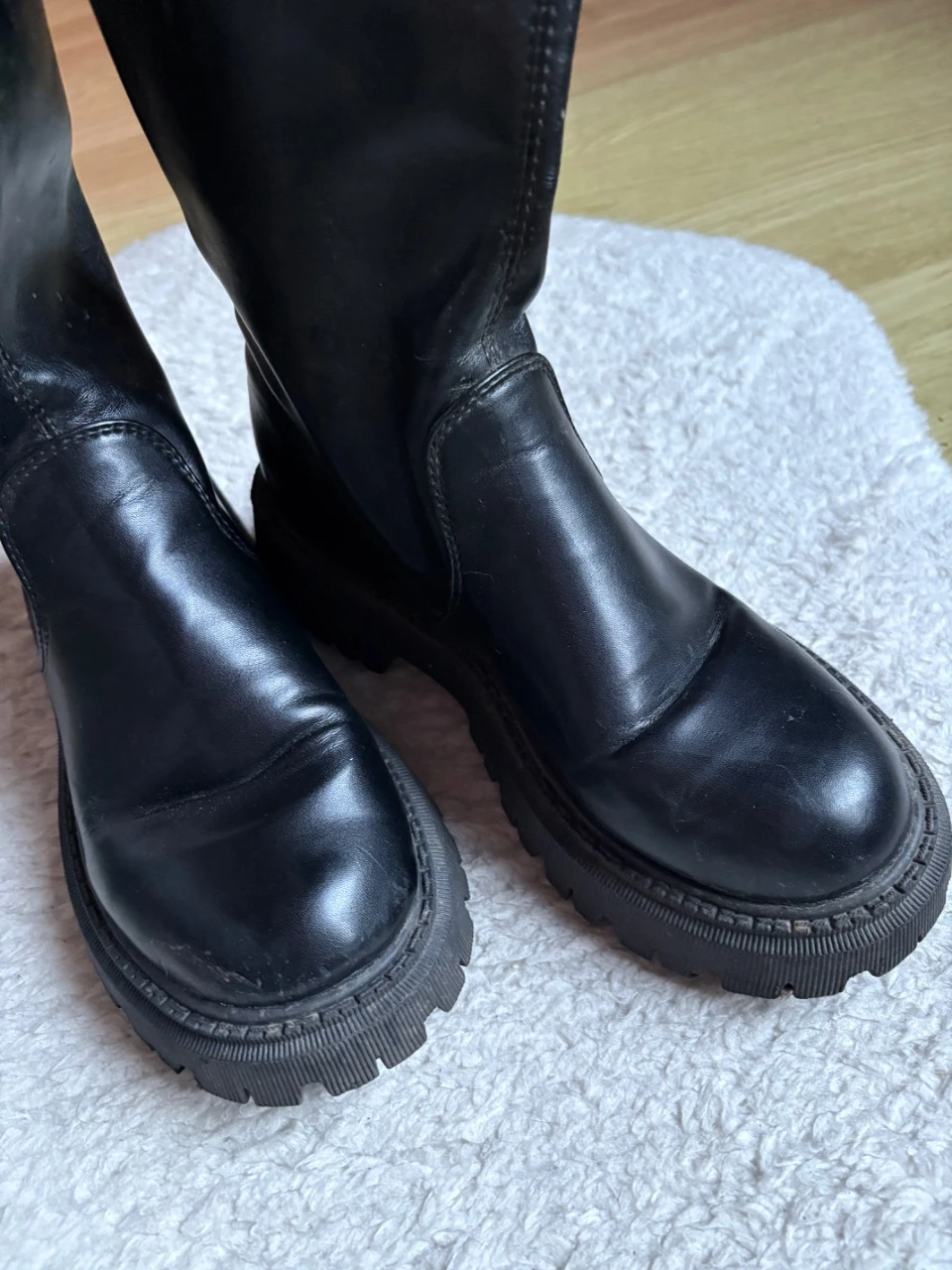 Botas altas de similicuero negro – photo 3